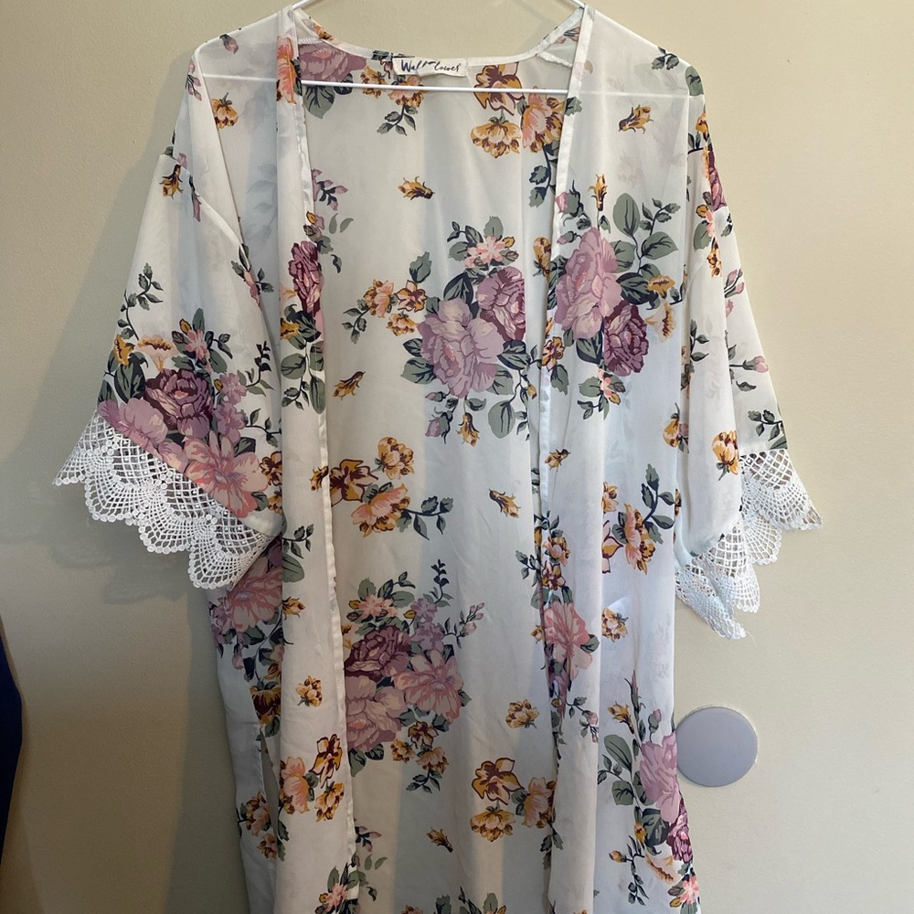 Wallflower floral cardigan